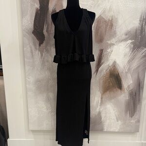 Black Sleeveless V-Neck Ruffle Midi Dress